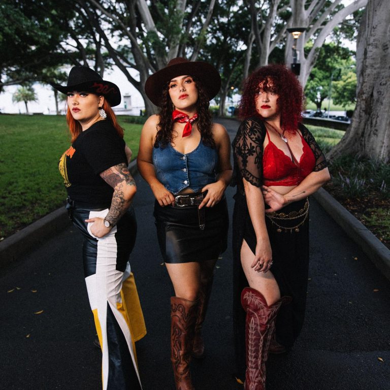 Vixens Of Fall